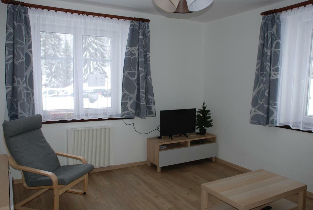 Apartman Raketa Pernink Exterior photo